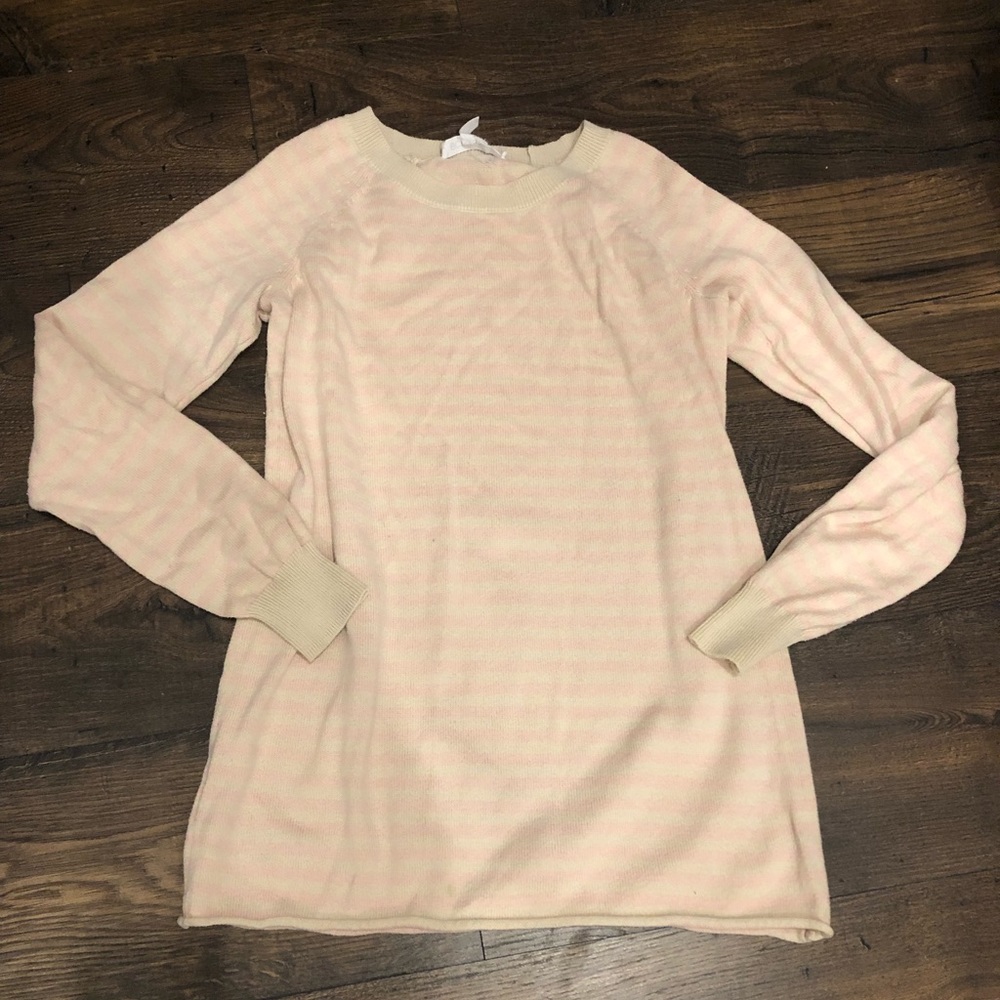 BCBG lightweight sweater